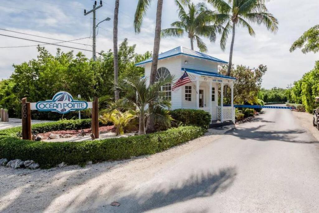 Welcome To The Pelican Lodge ! Tavernier Экстерьер фото