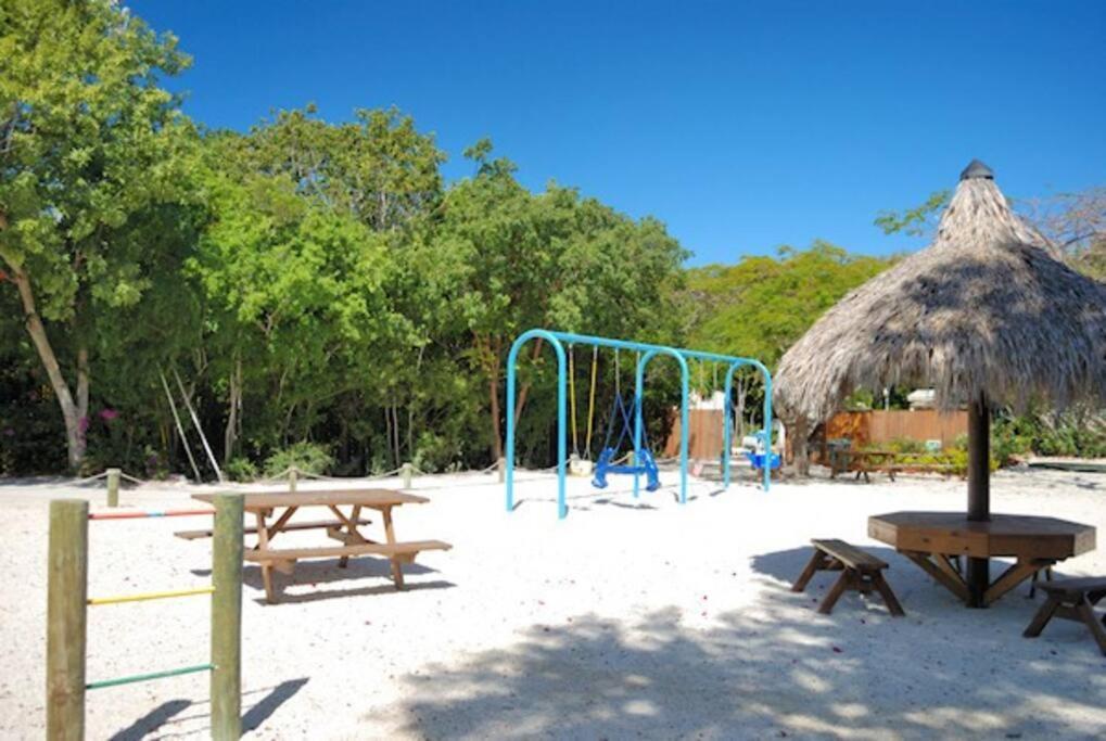 Welcome To The Pelican Lodge ! Tavernier Экстерьер фото